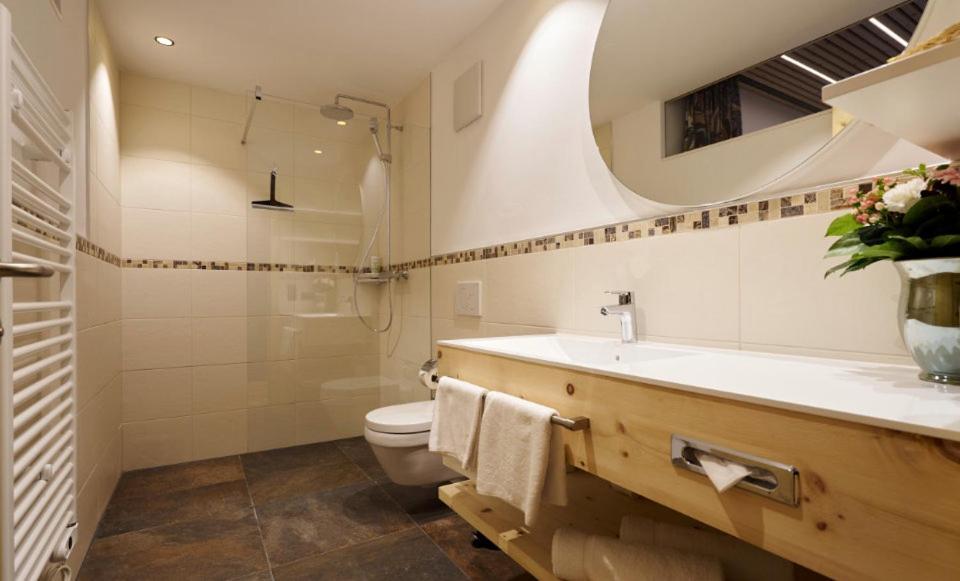 יארצנס Hotel Venetblick מראה חיצוני תמונה