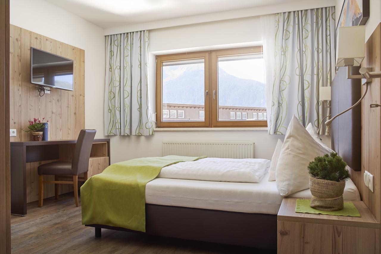 יארצנס Hotel Venetblick מראה חיצוני תמונה